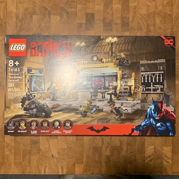 Lego DC 76183 The Batman Batcave: The Riddler Face-off 581pcs Age 8+ New - Picture 4 of 6